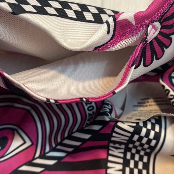 Rare Nike One Legging - Picture 8 of 15